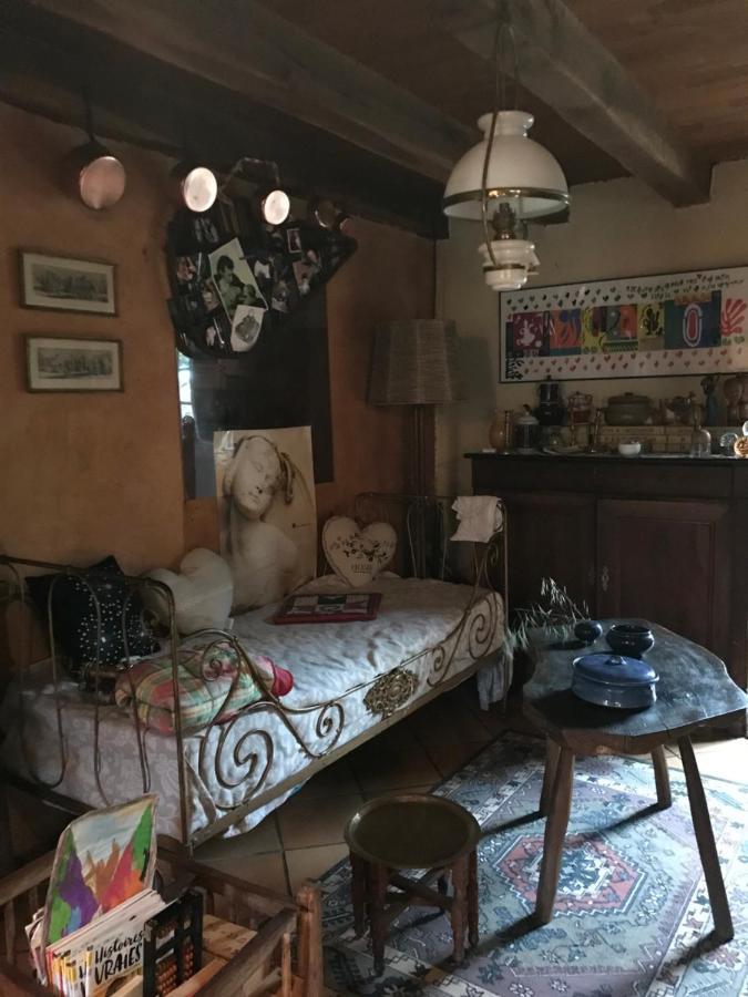 Отель La Maison D Helene Cambes  Экстерьер фото
